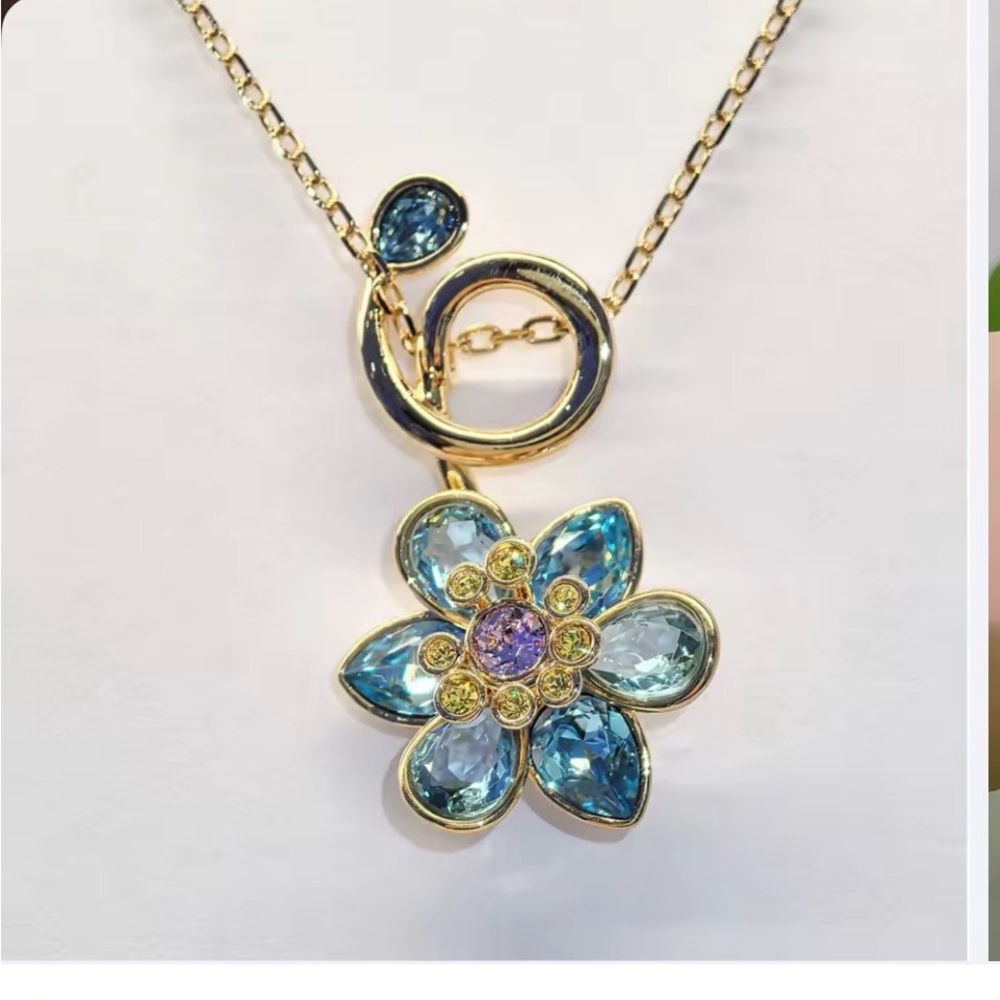 Swarovski Gold Necklace with Blue and Yellow Floral Pendant - Picture 3 of 3
